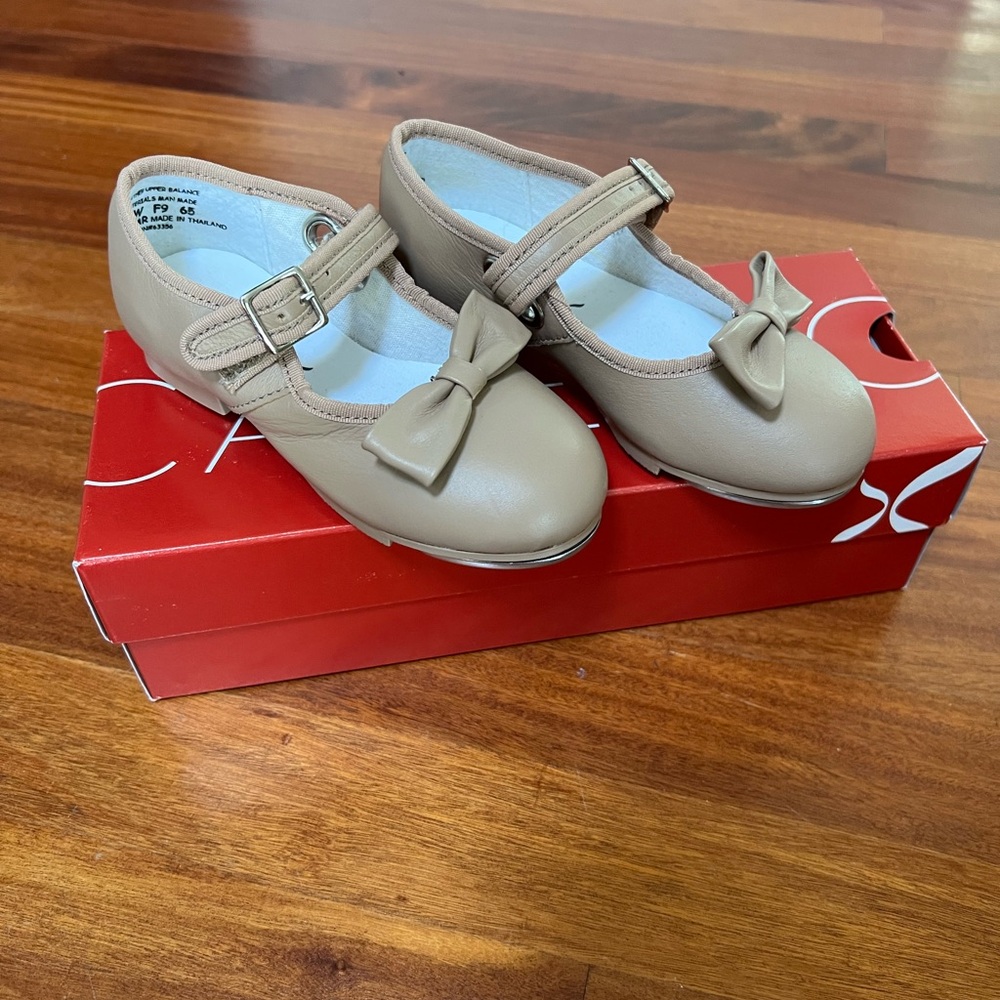 Capezio Toddler Tap Shoes 9W 3800T